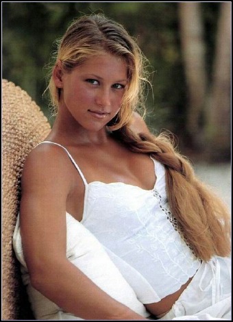 Anna kournikova nude pics